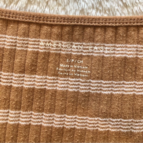 AE snap buttoned cropped shirt. - Picture 8 of 8